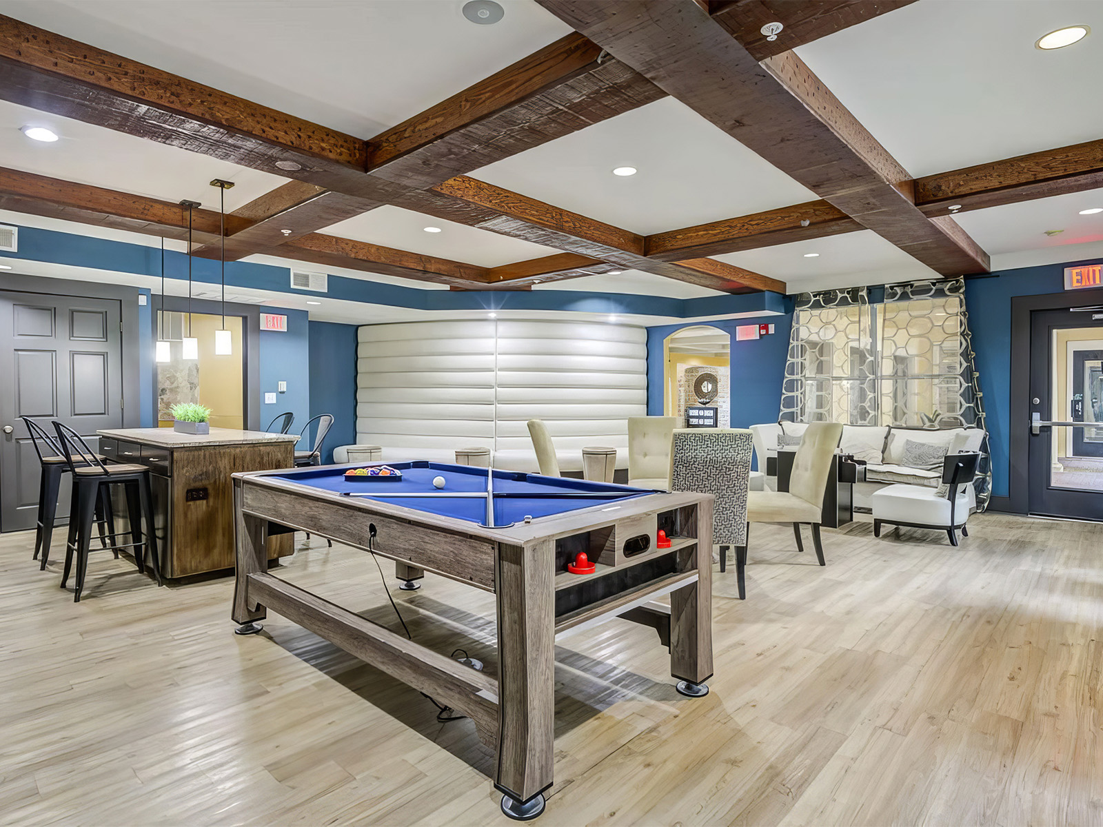 Previous social lounge at Allura Las Colinas