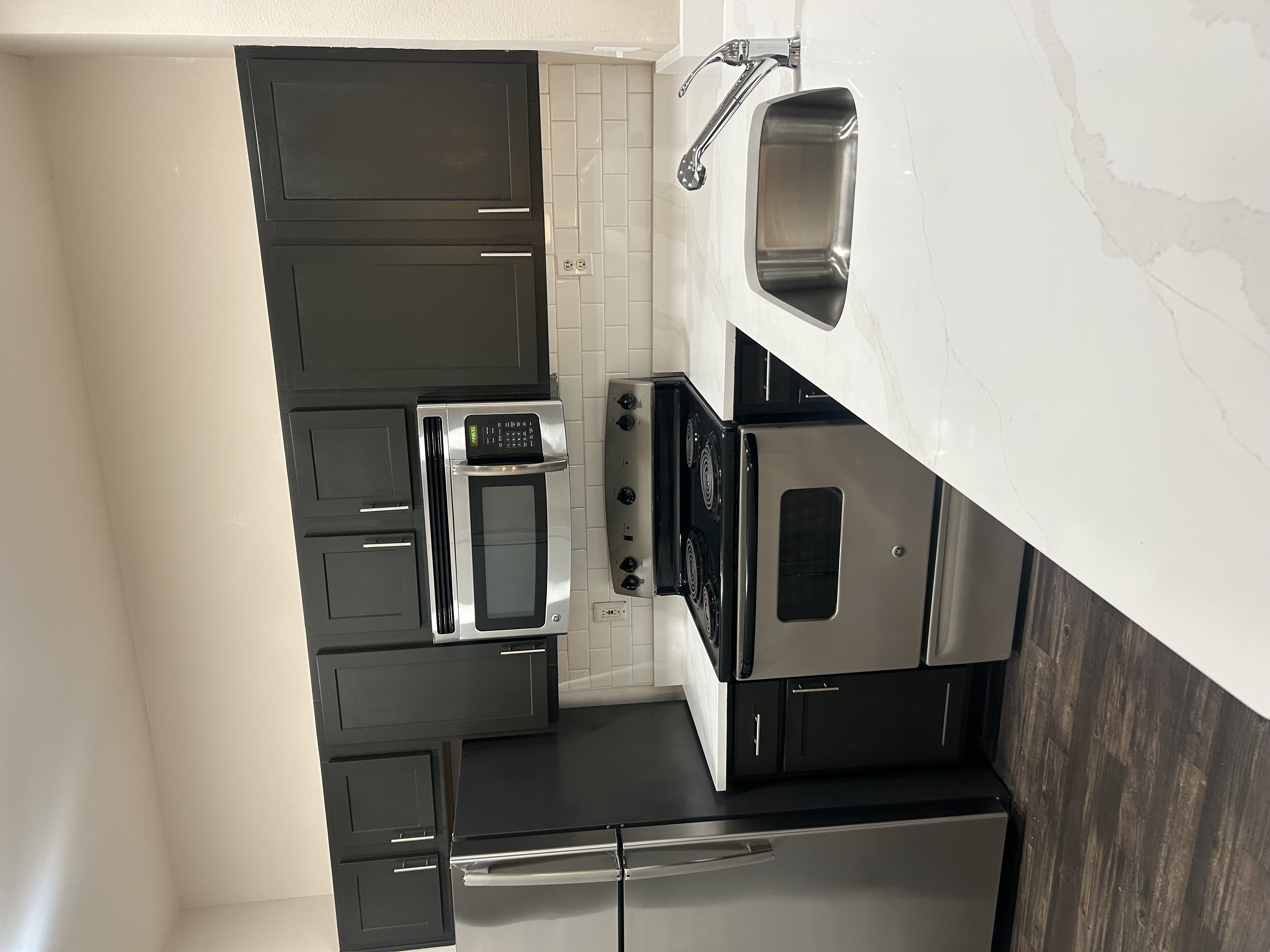 Updated kitchen stove at Allura Las Colinas